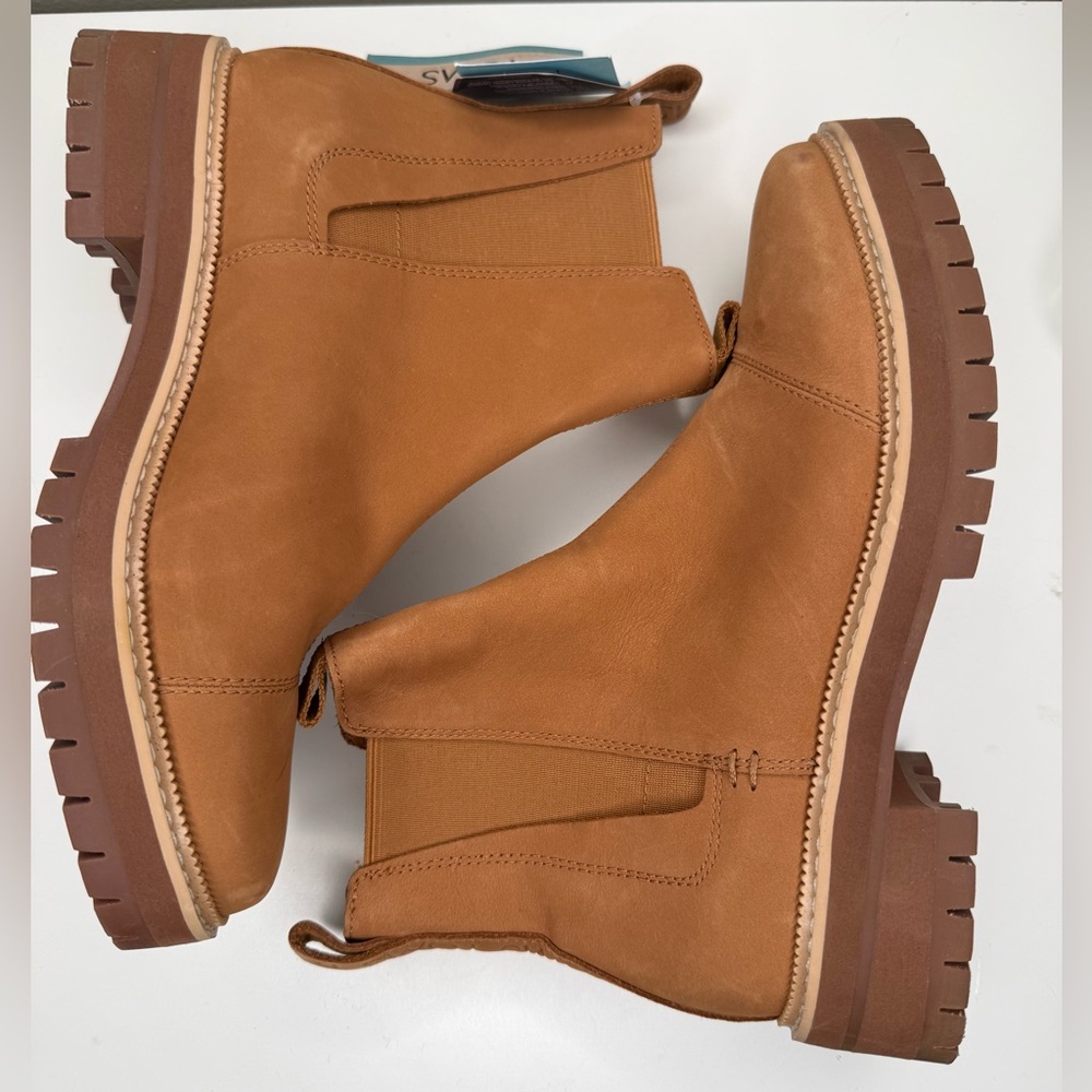 TOMS Dakota Chelsea Boots Women 8 Tan Water Resistant Leather NWT Lug Sole - Picture 6 of 14